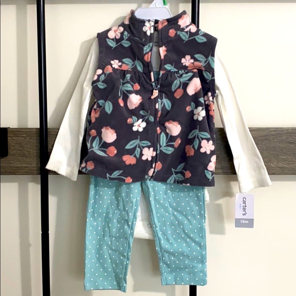 Carter’s Toddlers floral matching set